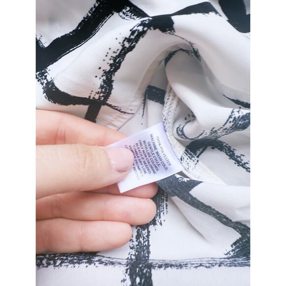 Halogen Half Zip Checker Tunic Top Small White Black - Picture 6 of 8